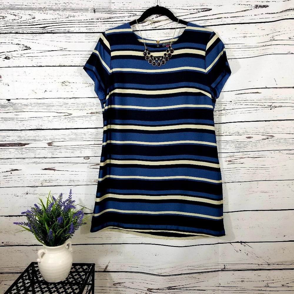 Vince Camuto striped dress - size 10